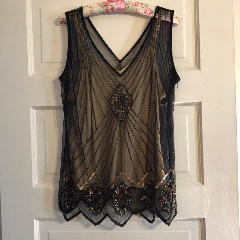 Dressy top sleeveless